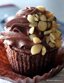 choc-macadamiacupcake-undressed-408x525