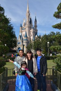 MK_ROSEGRDN_7099855323