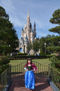 MK_ROSEGRDN_7099855325