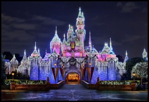 38464-Christmas-At-Disneyland