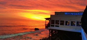 moon_w_sub_gal_main_25_sunset