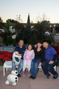 EPCOT_BACKSIDE 4_7553980673 (Large)