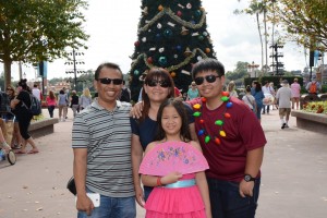 EPCOT_WSCPLAZAMONOICON_7550651677 (Large)